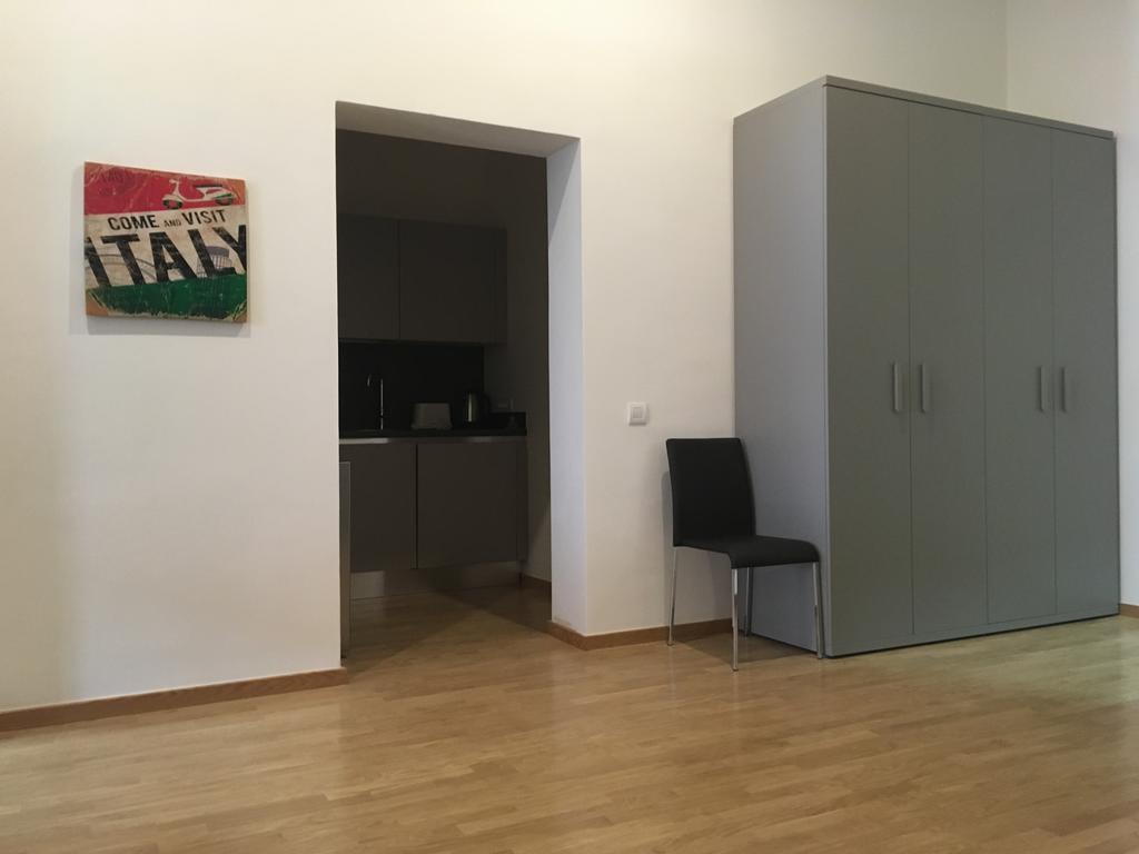 Prague Apartments Sokolovska 91 מראה חיצוני תמונה