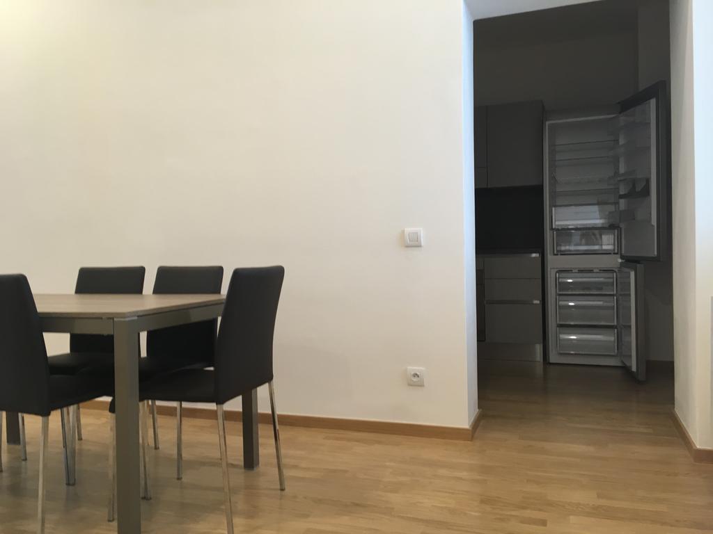 Prague Apartments Sokolovska 91 מראה חיצוני תמונה