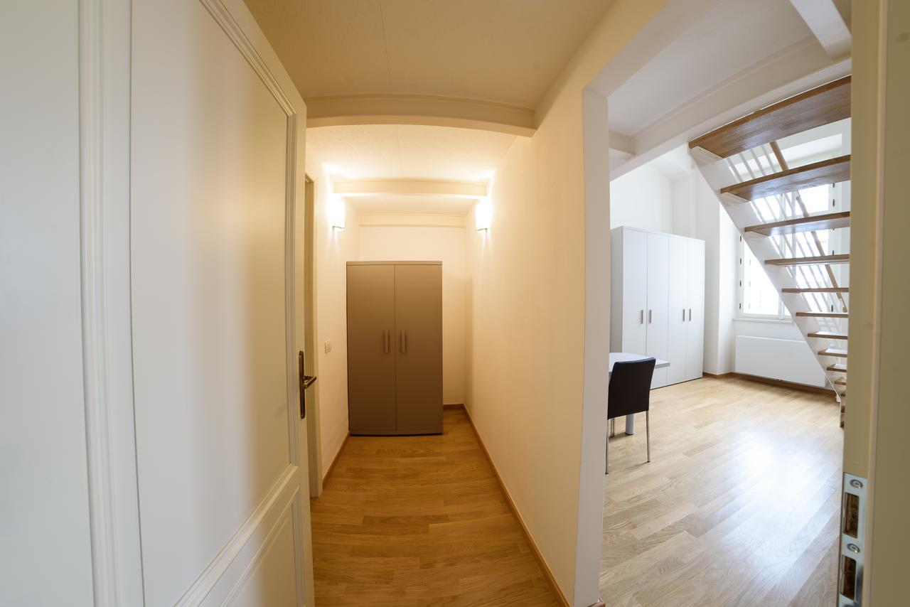 Prague Apartments Sokolovska 91 מראה חיצוני תמונה